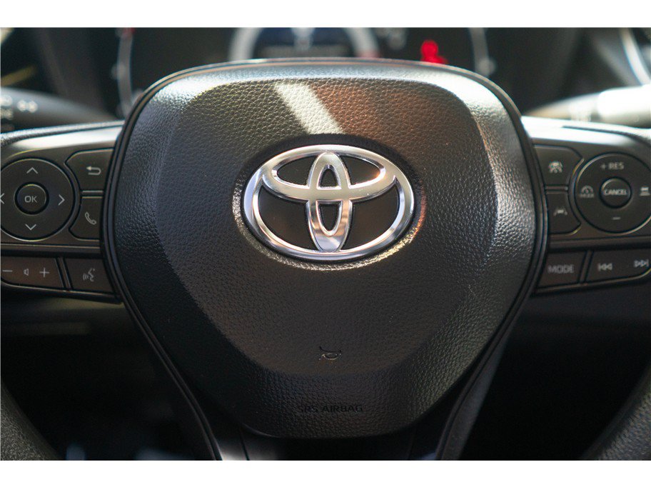 Used 2026 Toyota Corolla LE w/ LE Premium Package FWD image 6