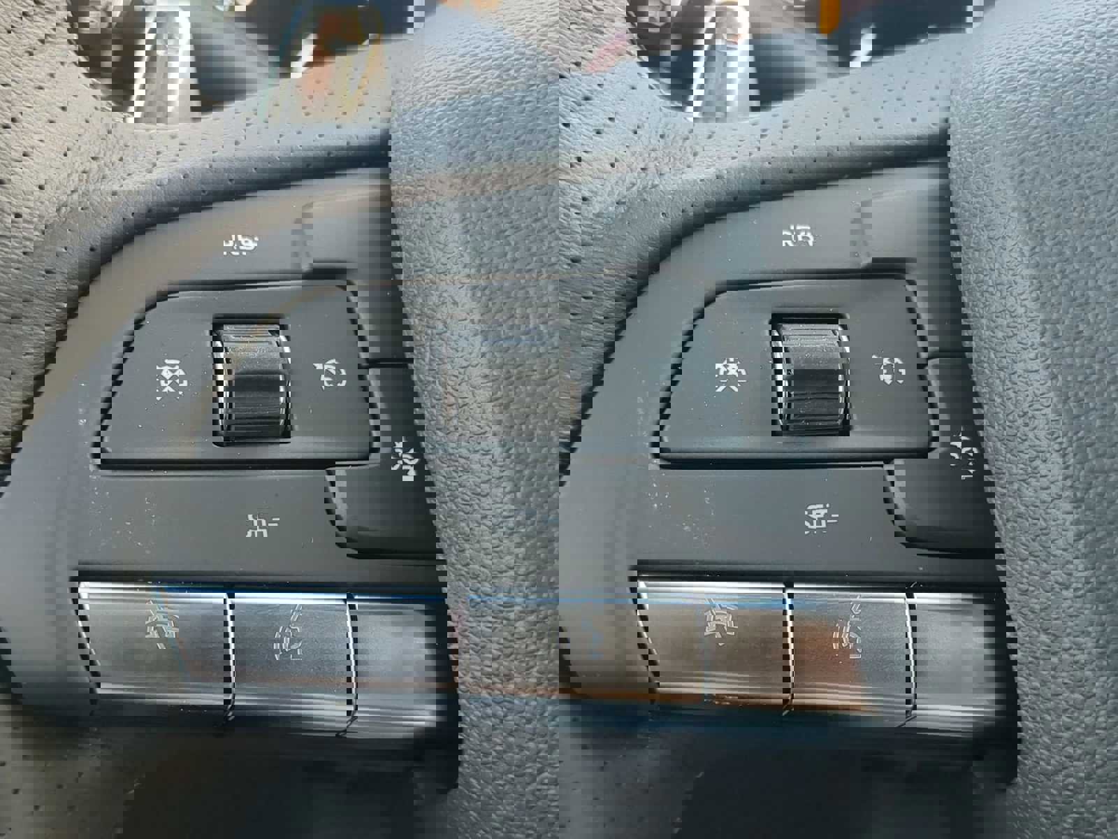 New 2025 Cadillac CT4 Sport image 15