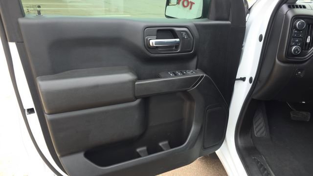 Used 2021 Chevrolet Silverado 1500 Custom Trail Boss w/ LPO, Dark Essentials Package image 10