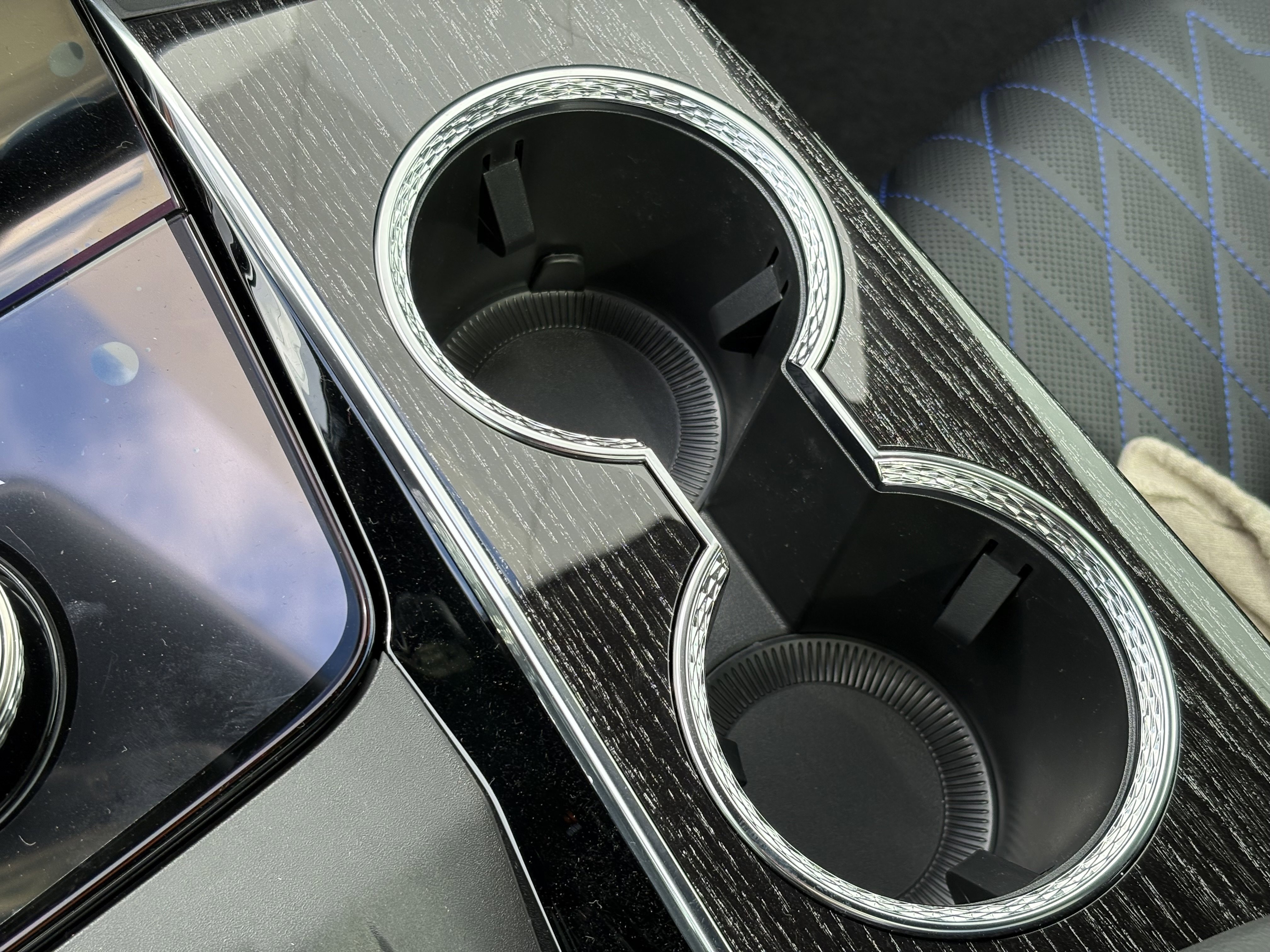 New 2026 Cadillac Escalade IQL Sport 1 image 30