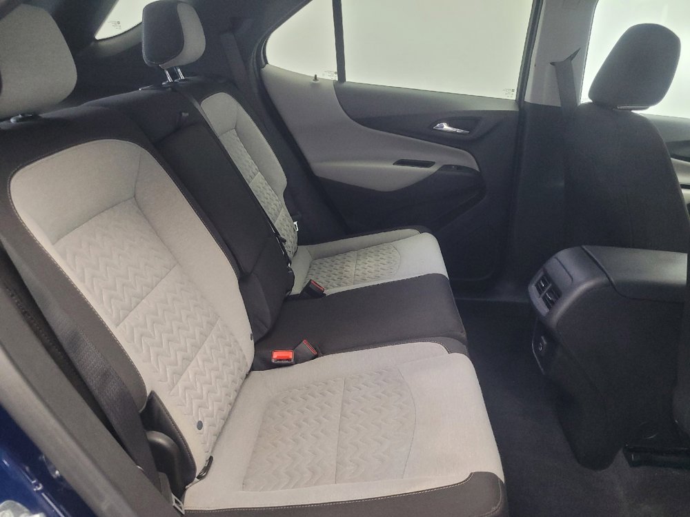 Used 2022 Chevrolet Equinox LS w/ LS Convenience Package image 19