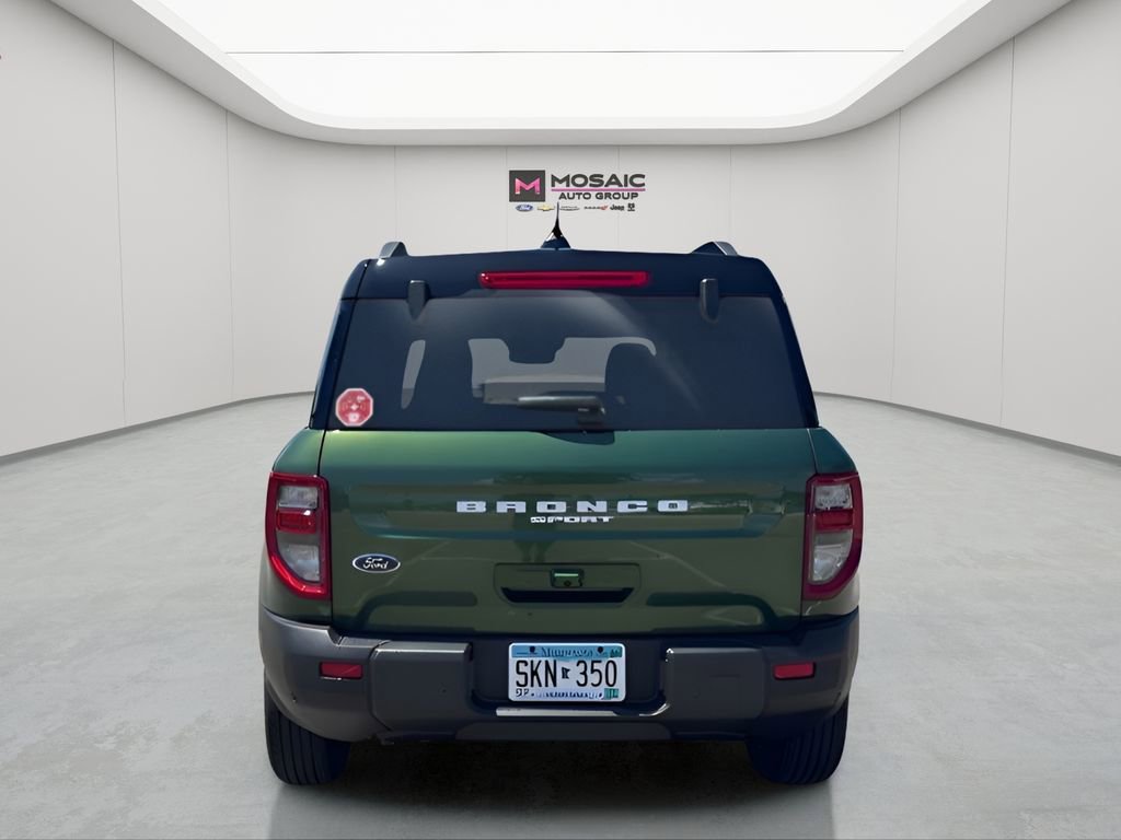 Used 2025 Ford Bronco Sport Outer Banks w/ Outer Banks Tech Package+ image 2