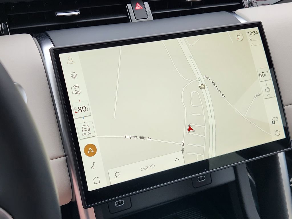 Used 2025 Land Rover Discovery Sport S image 22