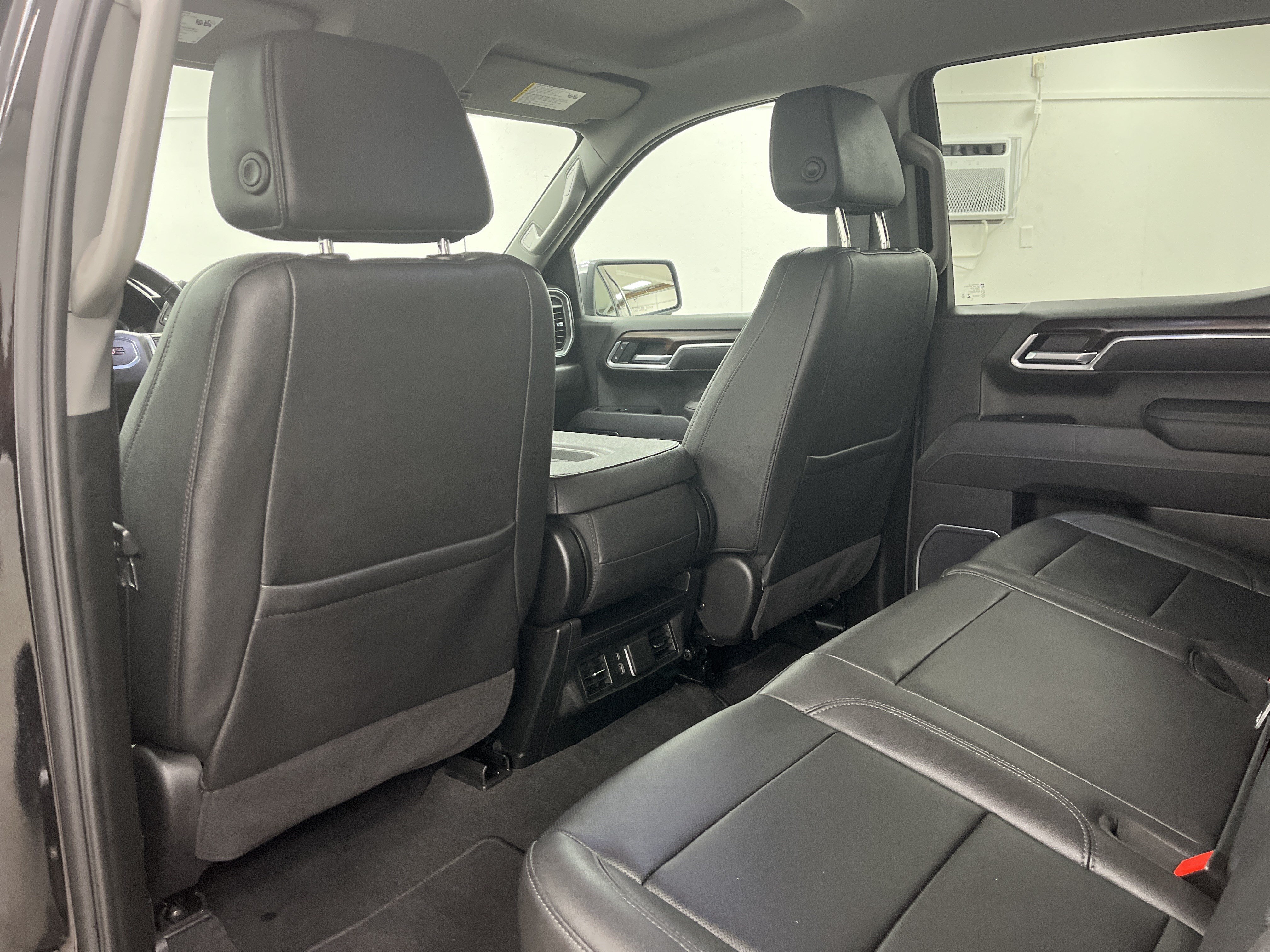 Used 2026 GMC Sierra 1500 SLT AWD/4WD image 15