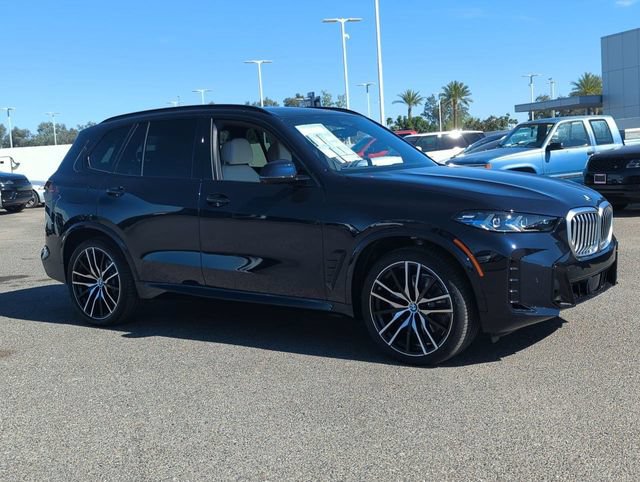 Used 2026 BMW X5 xDrive40i w/ M Sport Package AWD/4WD image 4