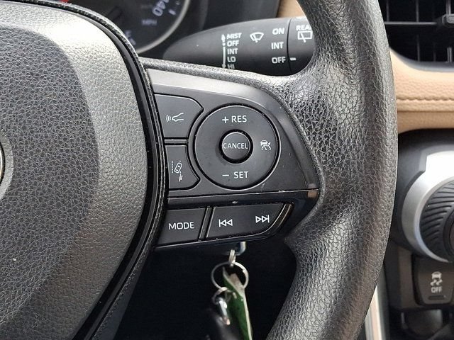 Used 2019 Toyota RAV4 LE w/ All Weather Liner Package AWD/4WD image 26