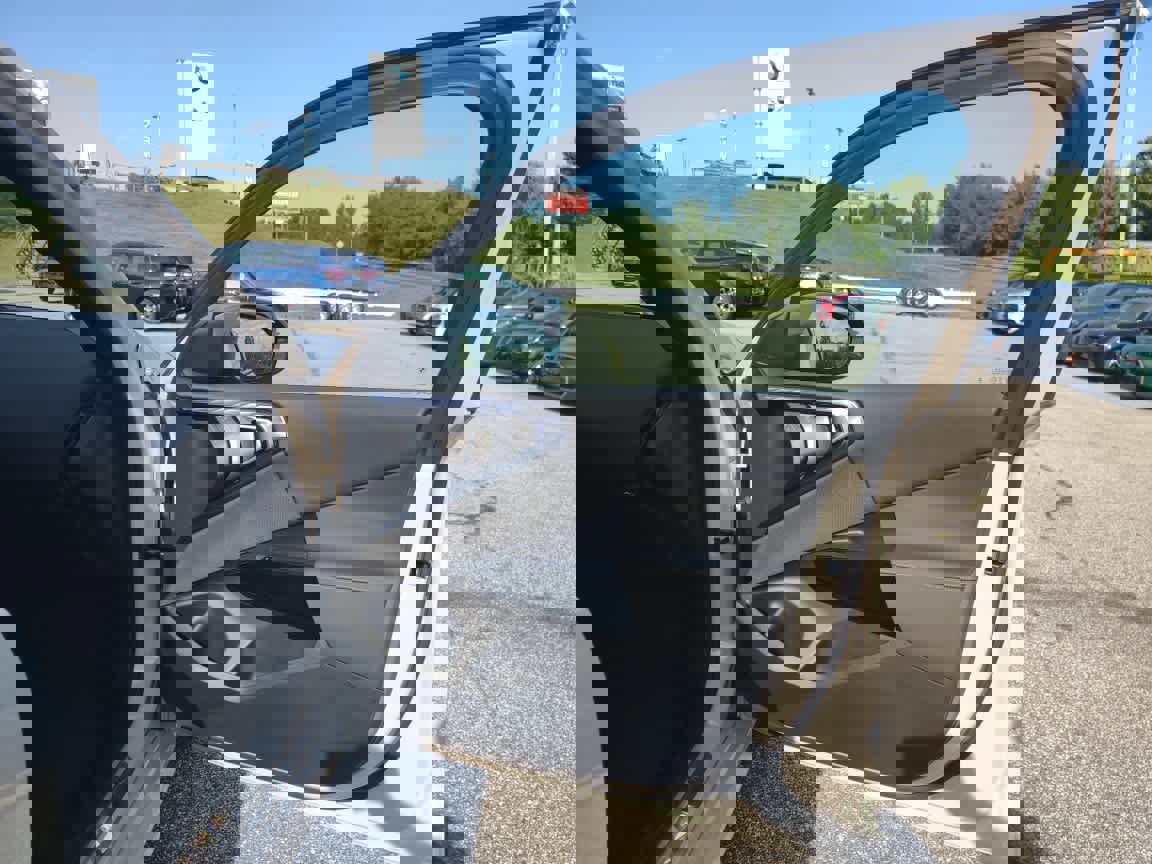 Used 2026 BMW X3 xDrive30 w/ Premium Package image 13