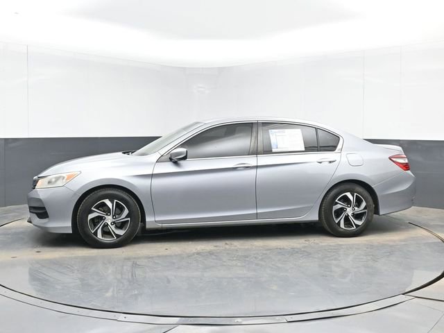 Used 2017 Honda Accord LX image 6