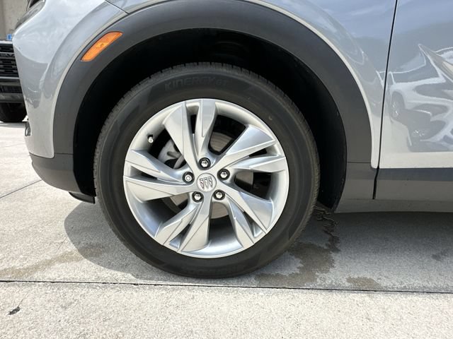 Certified 2024 Buick Encore GX Preferred w/ Advanced Technology Package FWD image 18