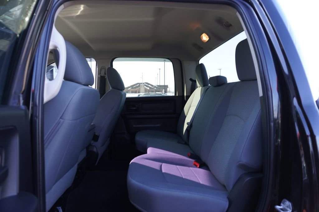 Used 2017 RAM 2500 Tradesman w/ Chrome Appearance Group image 4