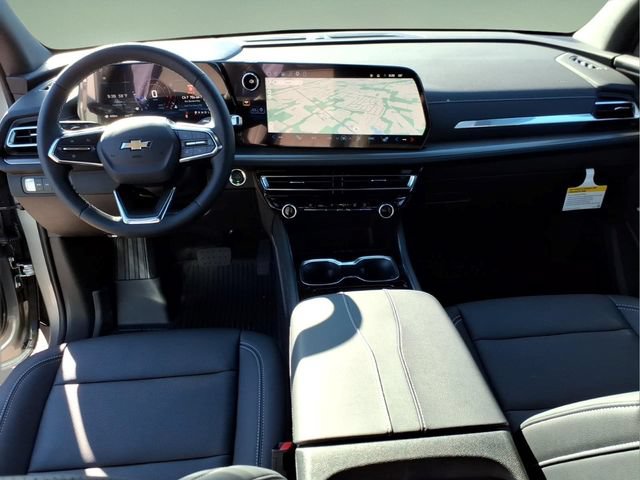Used 2026 Chevrolet Traverse LT w/ Driver Confidence Package AWD/4WD image 14