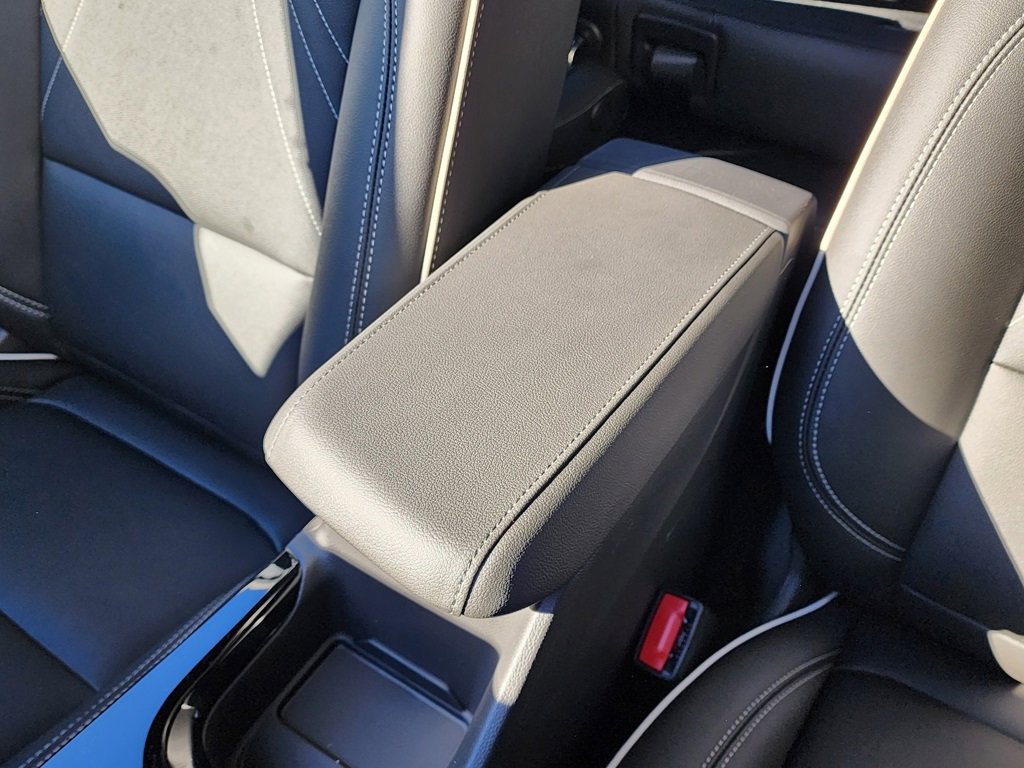 New 2026 Buick Envista Sport Touring w/ Studio Series image 31