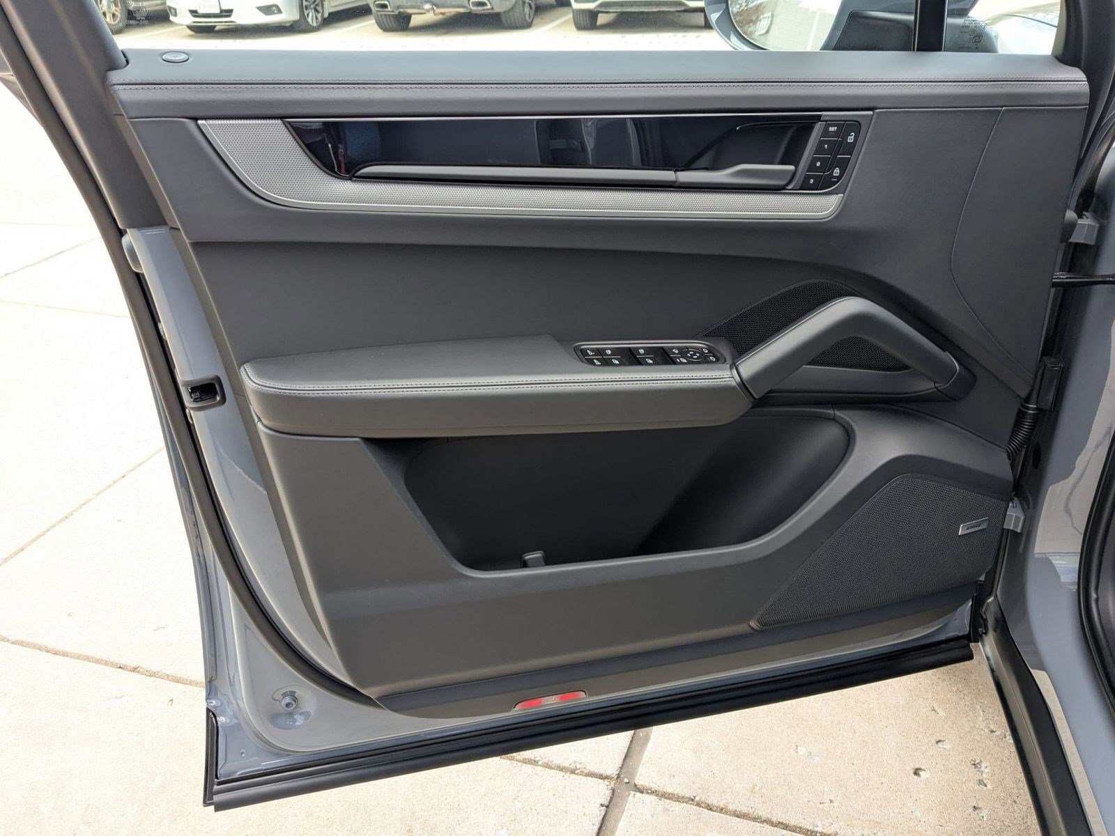 New 2026 Porsche Cayenne image 13