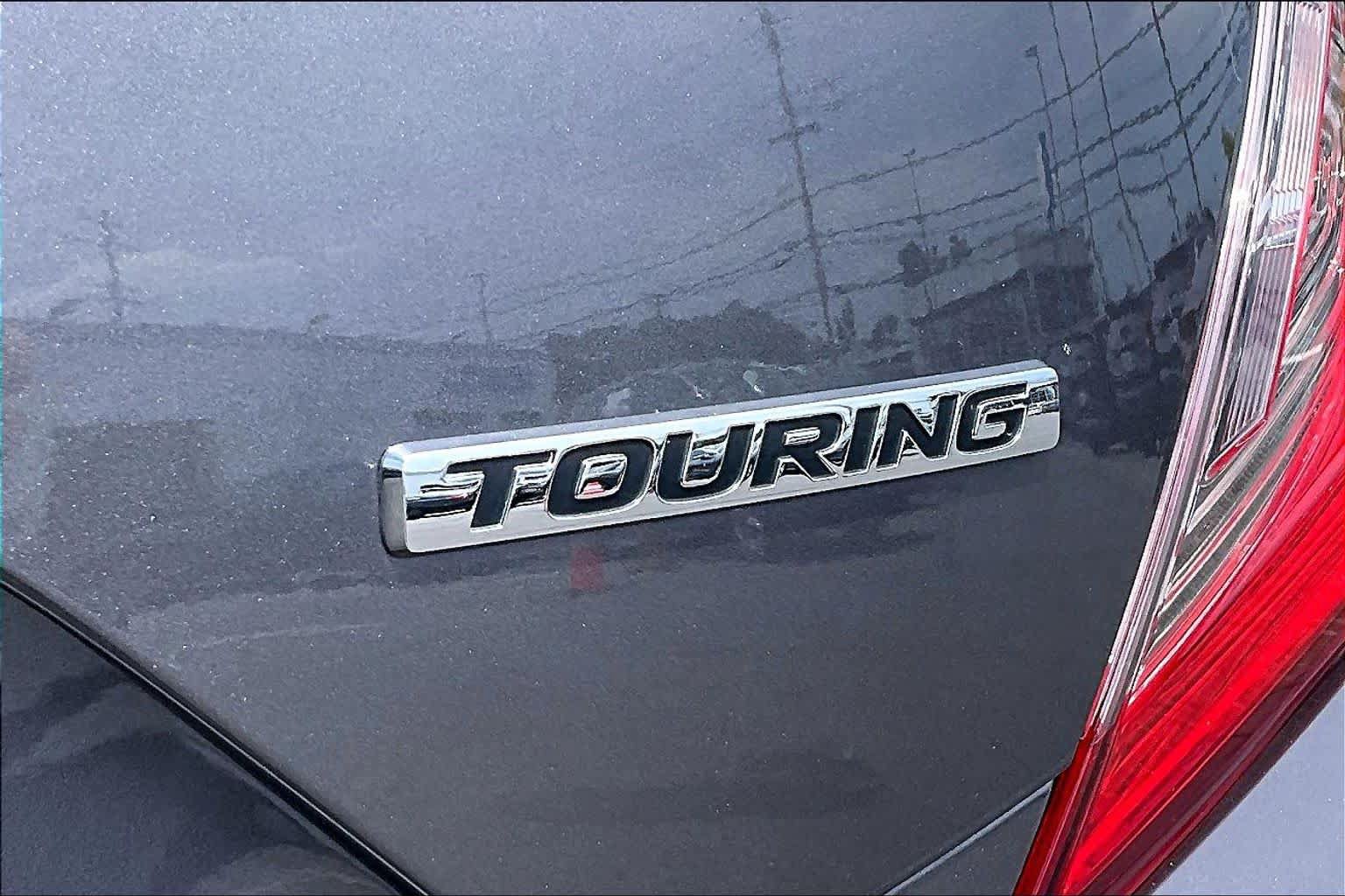 Used 2016 Honda Civic Touring image 10
