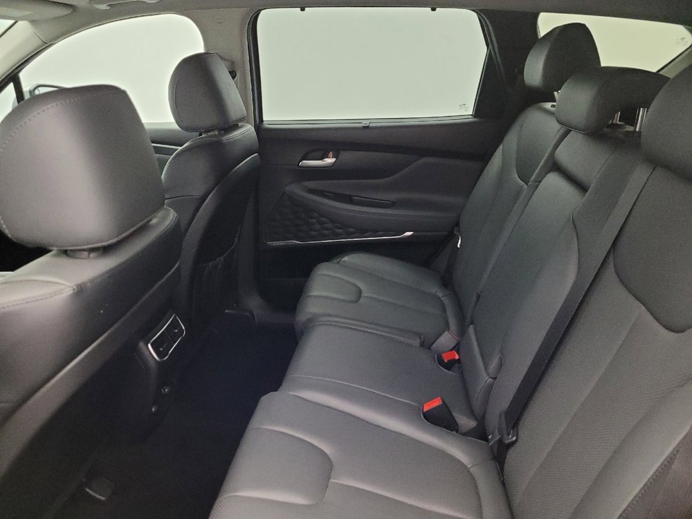 Used 2023 Hyundai Santa Fe SEL w/ Premium Package image 18