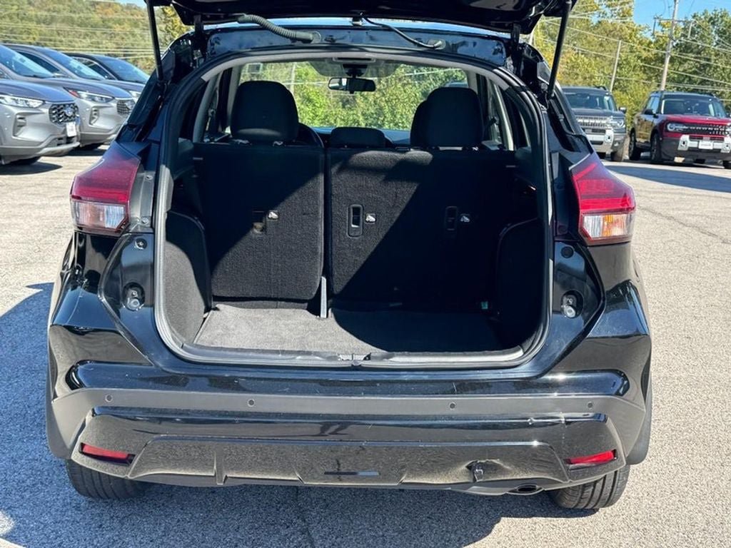 Used 2024 Nissan Kicks S FWD image 5