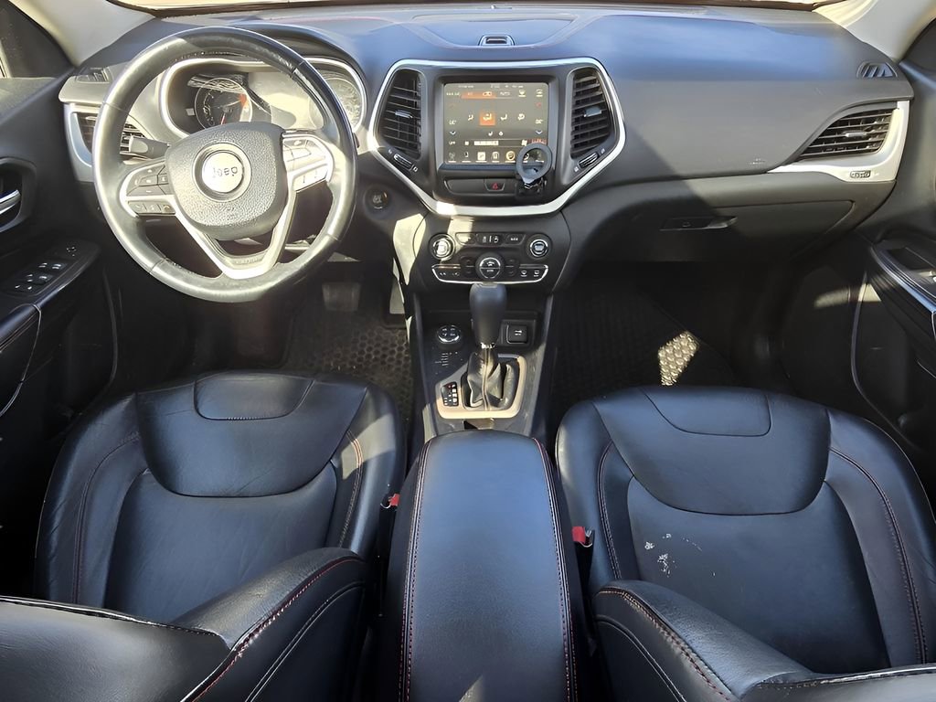 Used 2016 Jeep Cherokee Trailhawk w/ Comfort/Convenience Group image 26