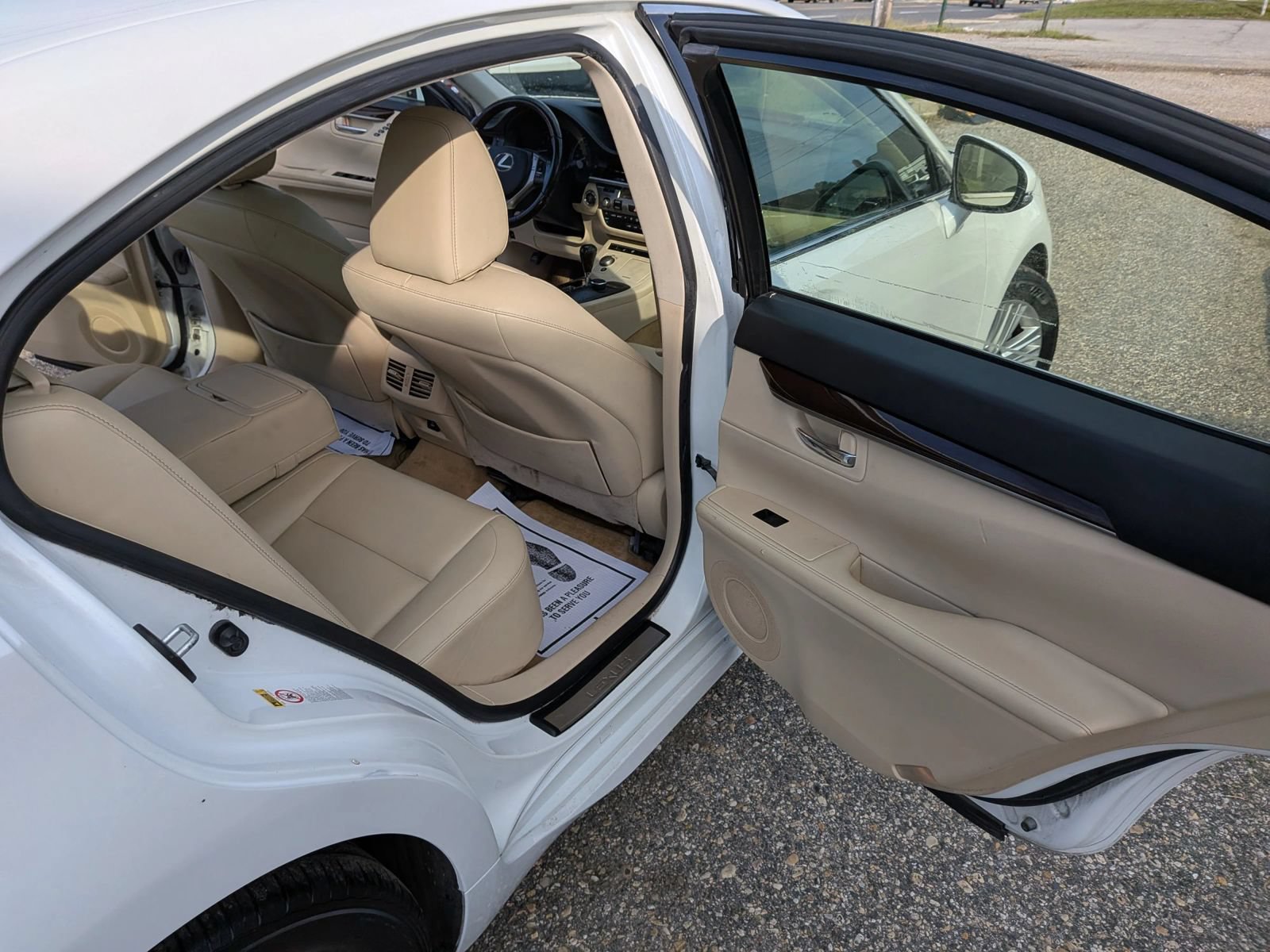 Used 2013 Lexus ES 350 w/ Premium Pkg FWD image 33