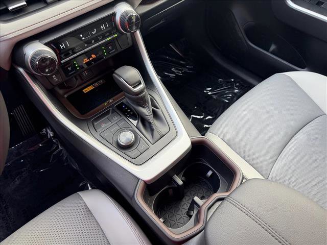 New 2025 Toyota RAV4 Limited image 19