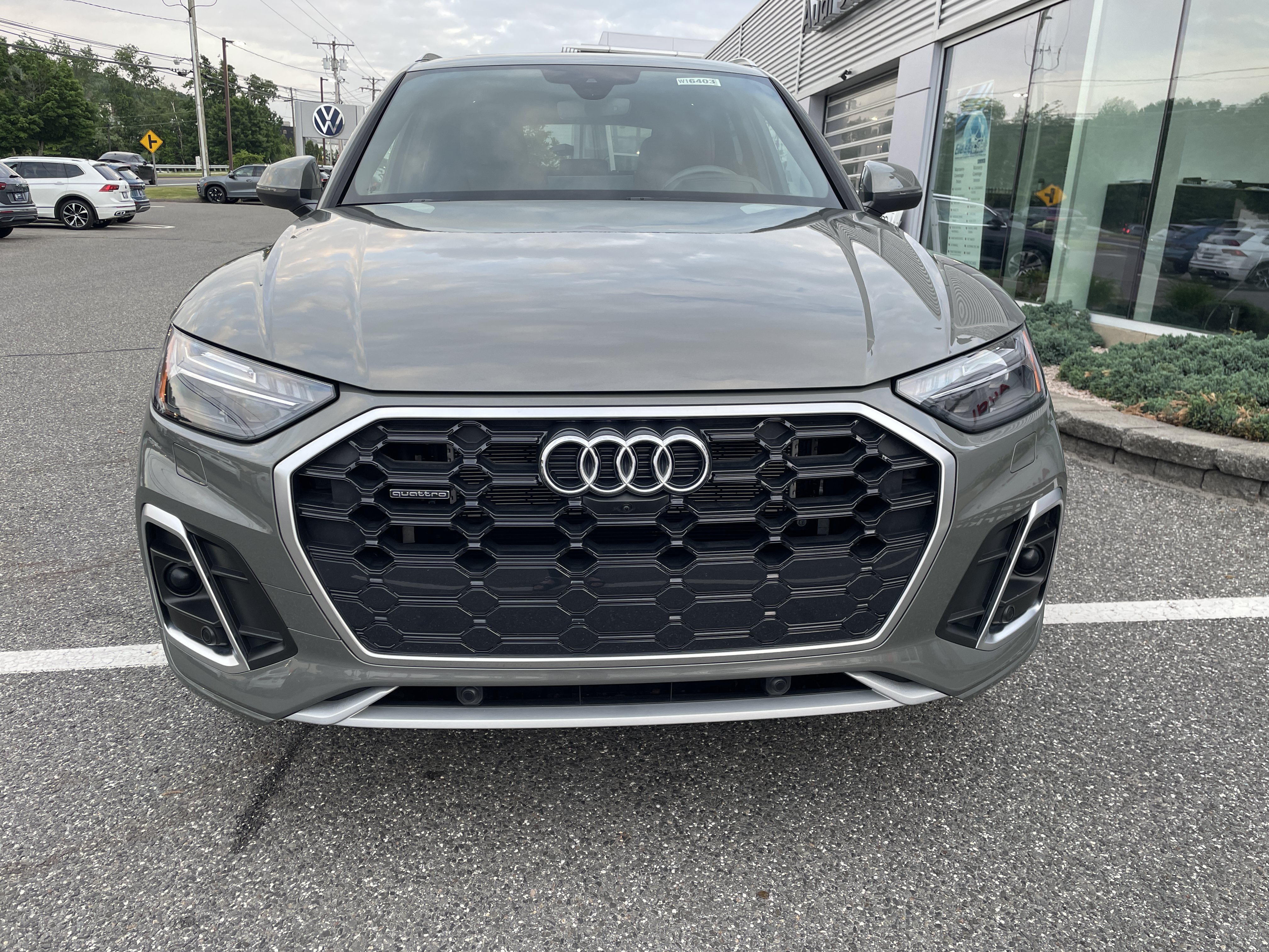 Certified 2023 Audi Q5 e Prestige w/ Prestige Package AWD/4WD image 2