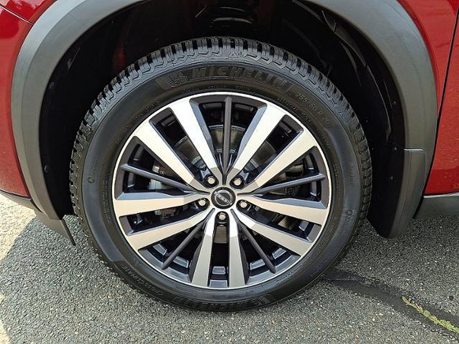 Used 2022 Nissan Pathfinder Platinum w/ Cargo Package AWD/4WD image 28