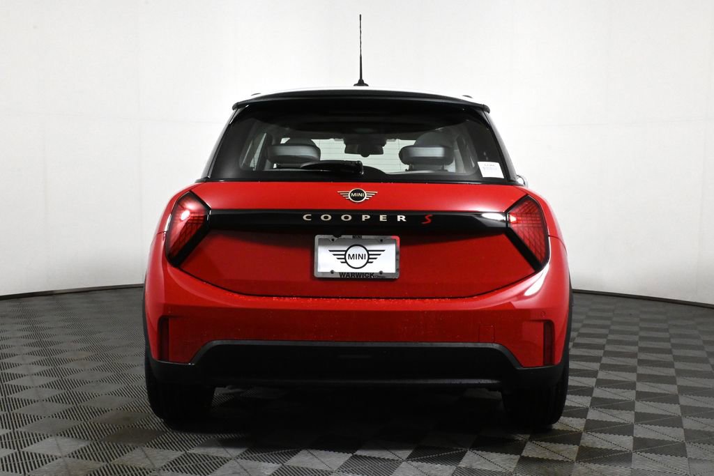 Used 2025 MINI Cooper S image 6