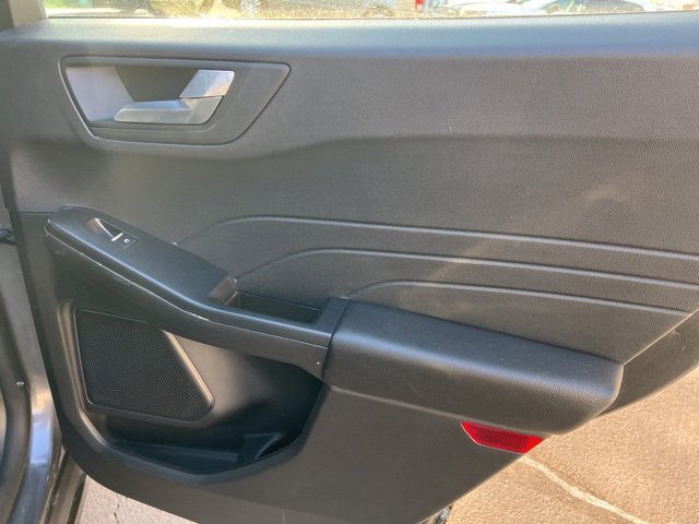 Used 2025 Ford Escape ST-Line Select image 30