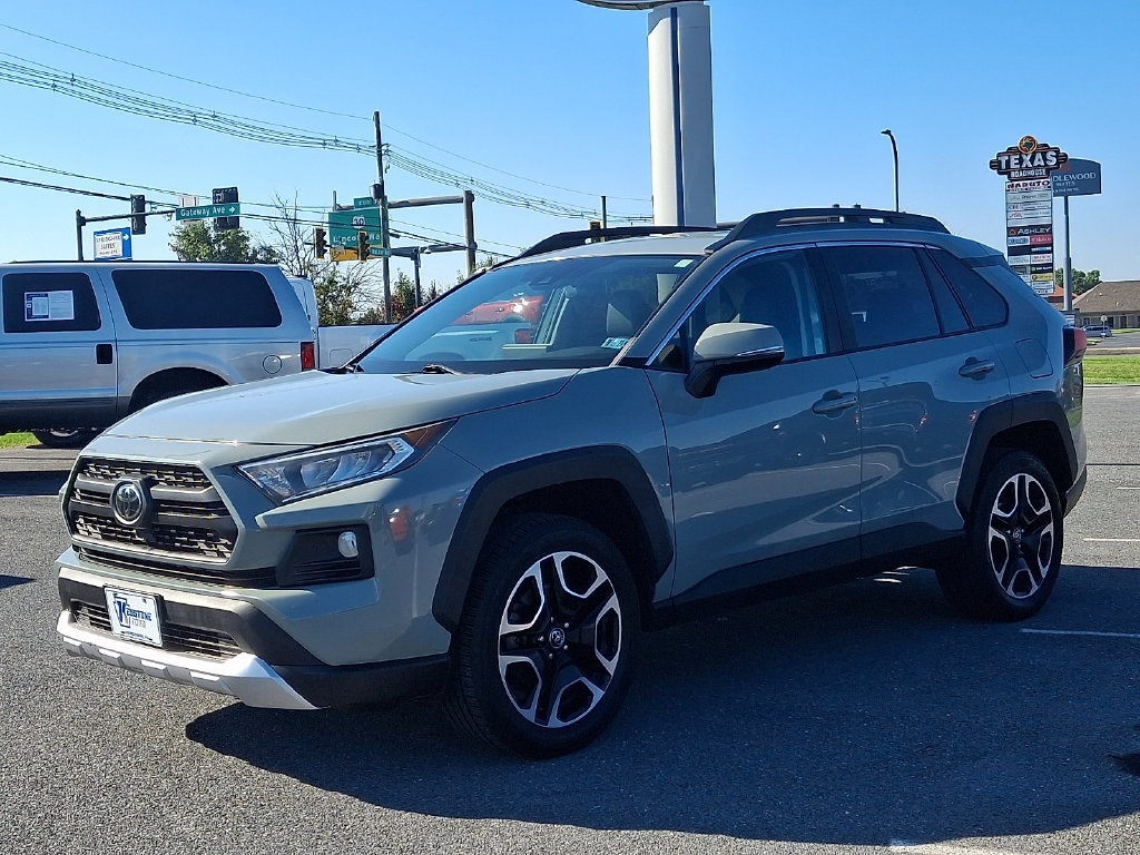 Used 2020 Toyota RAV4 Adventure AWD/4WD image 3