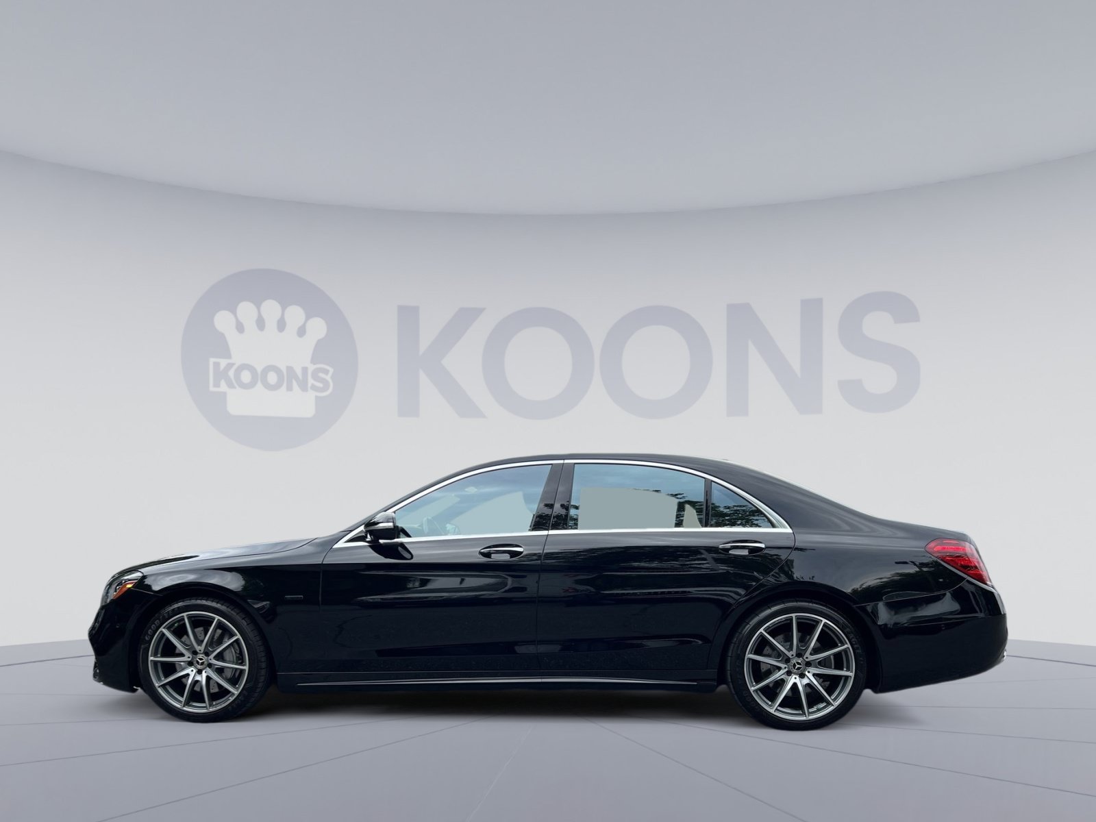 Used 2019 Mercedes-Benz S 560e image 7