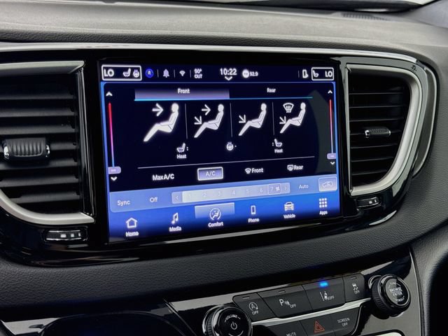 Used 2025 Chrysler Pacifica Select FWD image 16