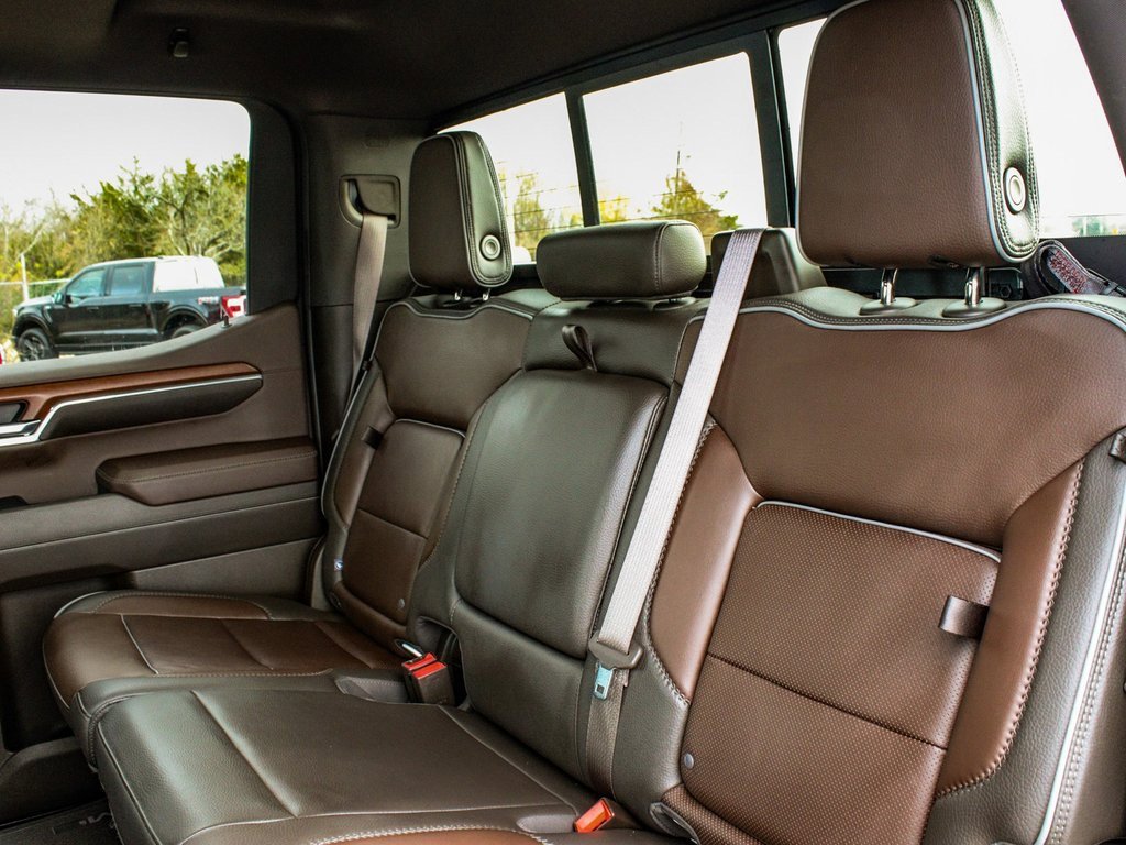 Used 2023 GMC Sierra 1500 Denali w/ Denali Reserve Package image 32