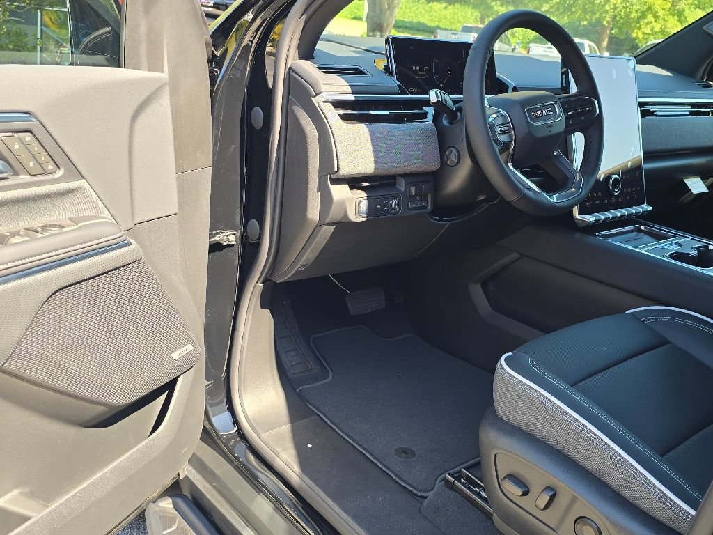 New 2026 GMC Sierra EV Elevation w/ Premium Package image 4