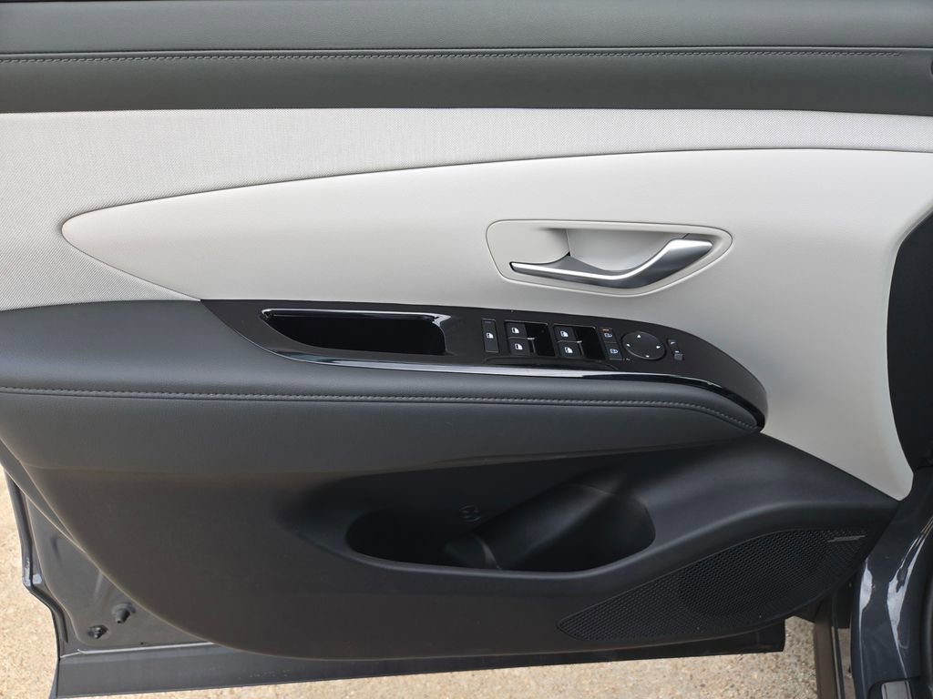New 2026 Hyundai Tucson Limited image 18