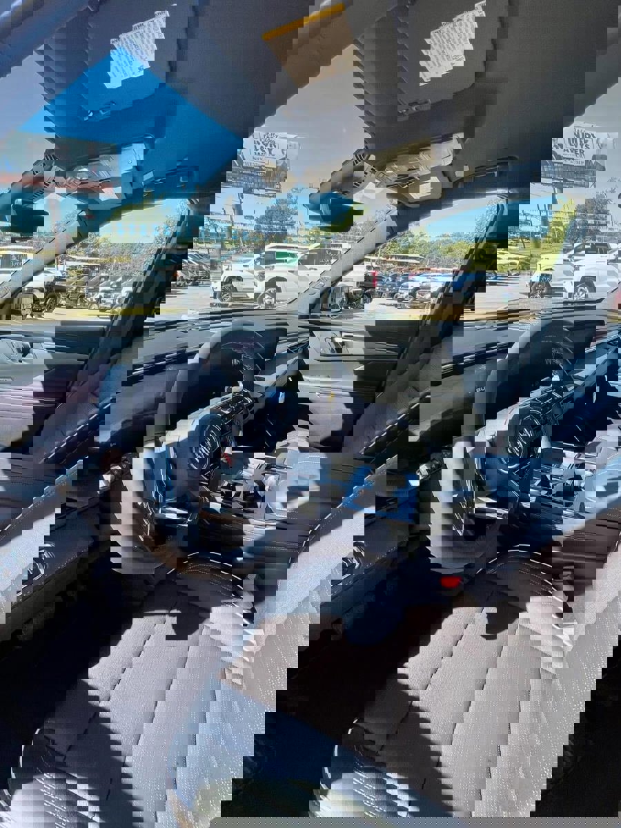 New 2026 Buick Enclave Sport Touring image 9