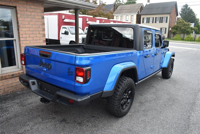 Used 2021 Jeep Gladiator Sport AWD/4WD image 4