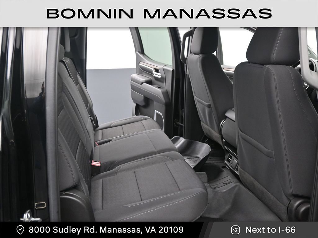 Used 2022 Chevrolet Silverado 1500 RST image 10