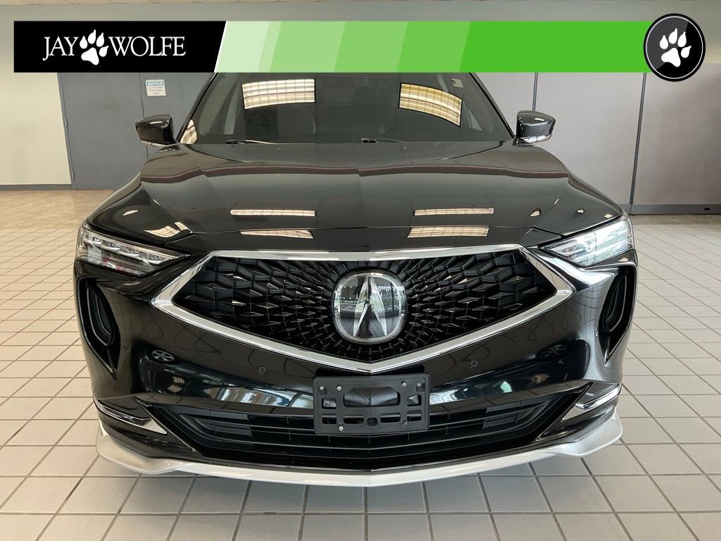 Used 2024 Acura MDX SH-AWD w/ Technology Package image 2