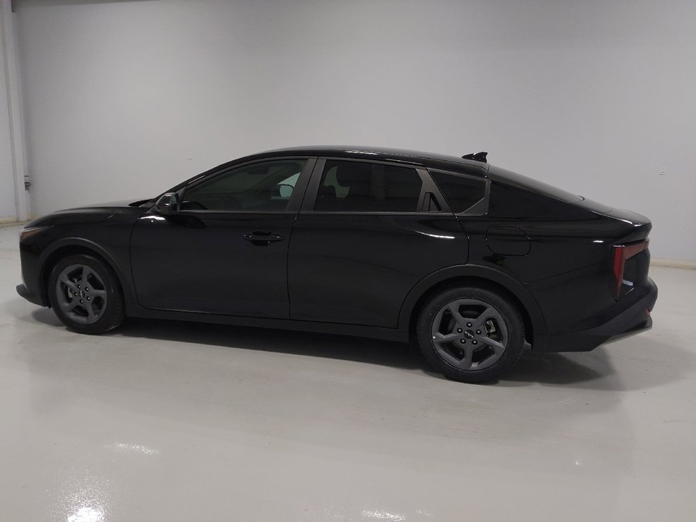 Used 2025 Kia K4 FWD image 3