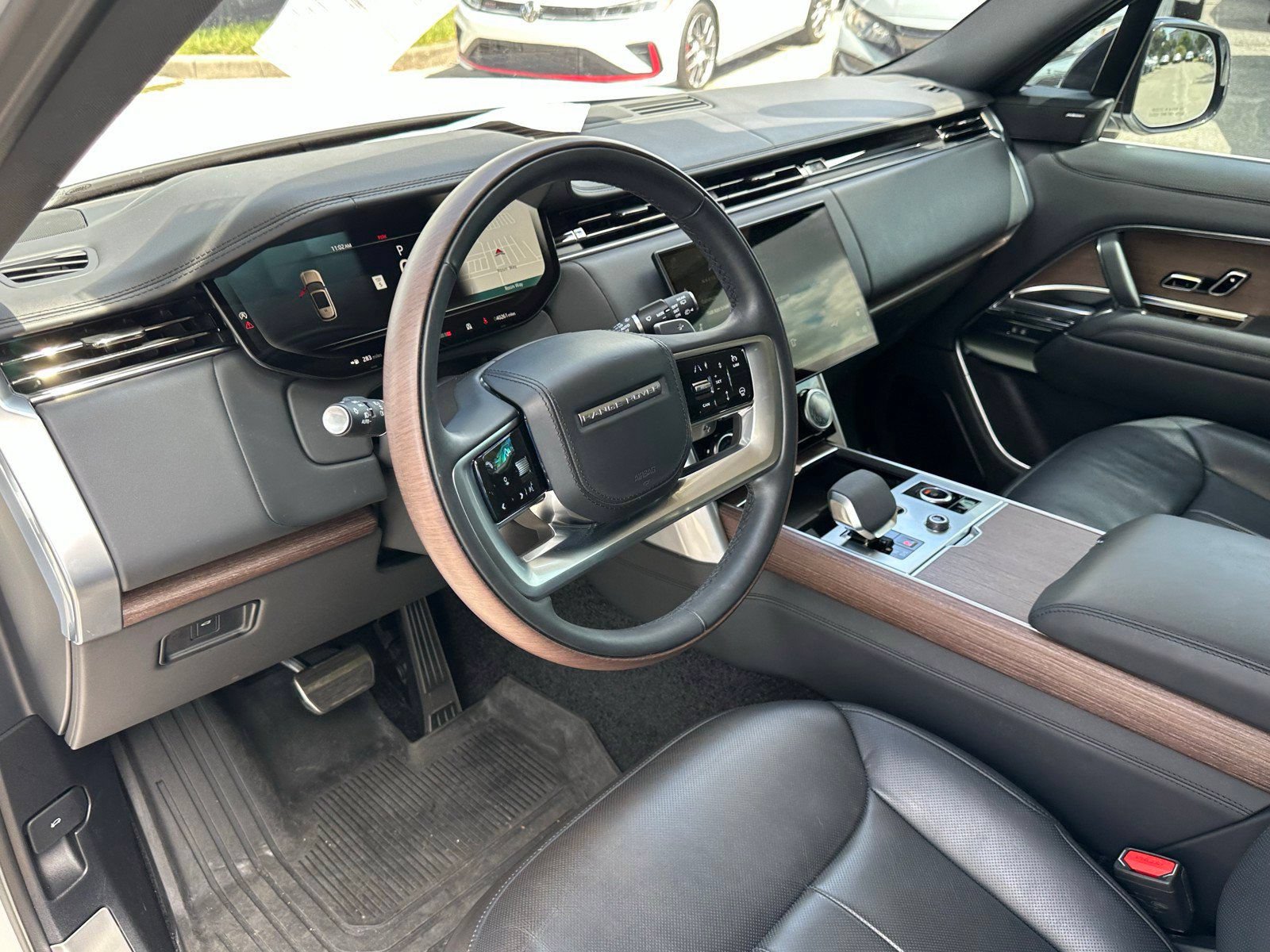 Used 2023 Land Rover Range Rover SE AWD/4WD image 21
