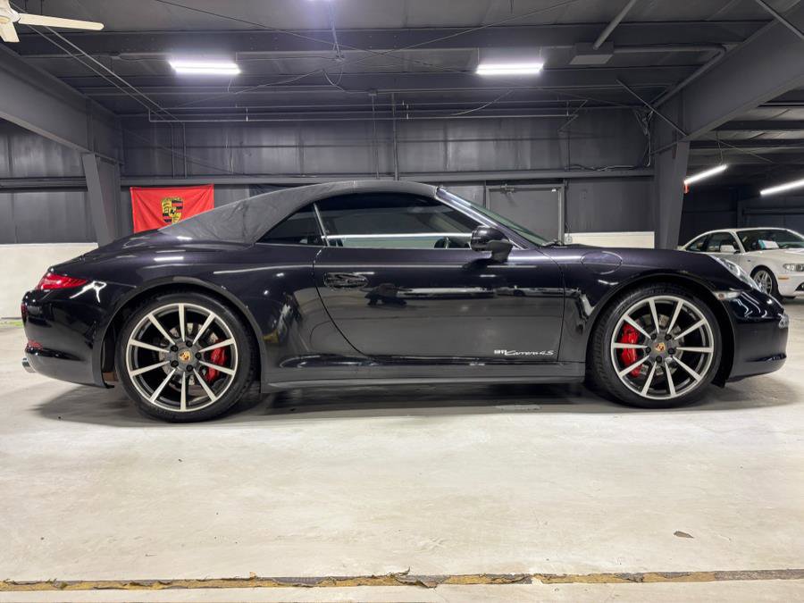 Used 2013 Porsche 911 Carrera 4S image 18