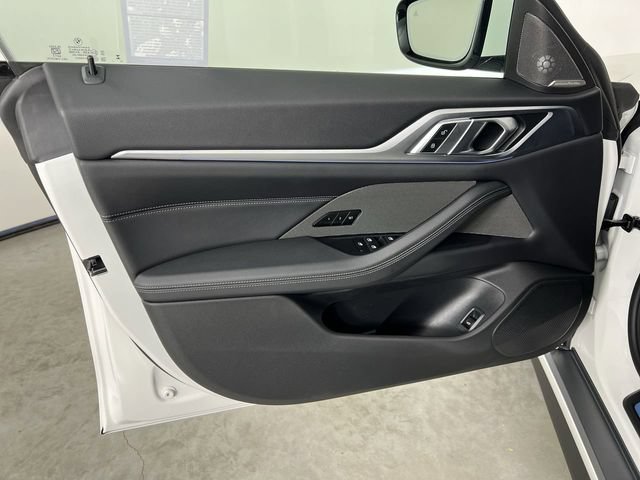Used 2025 BMW i4 eDrive40 w/ Premium Package RWD image 23