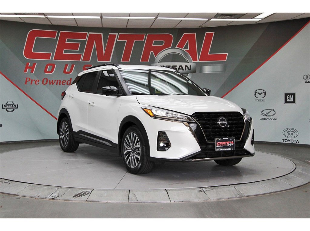 Certified 2023 Nissan Kicks SR w/ SR Premium Package