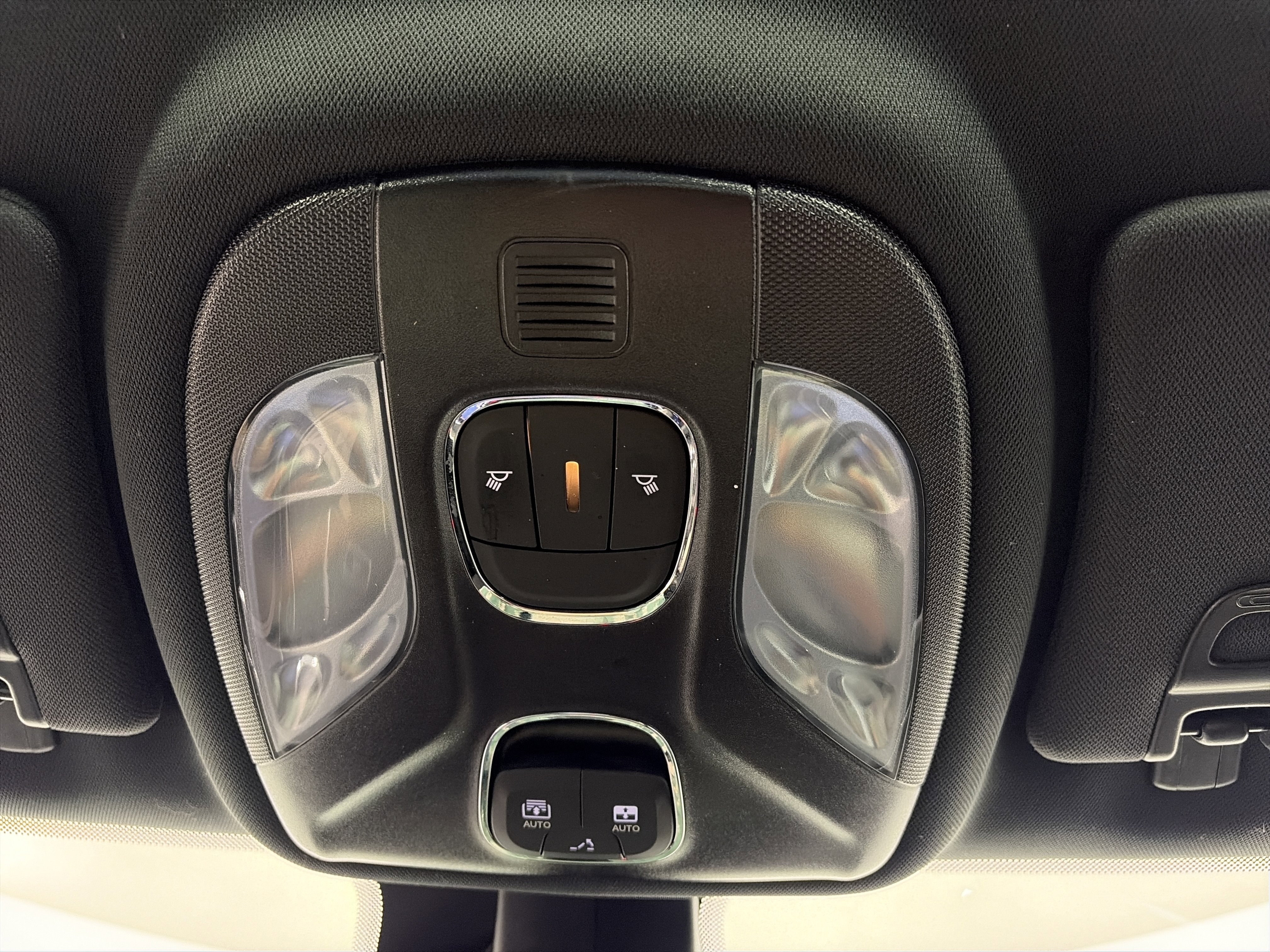 Used 2023 Jeep Compass High Altitude image 35