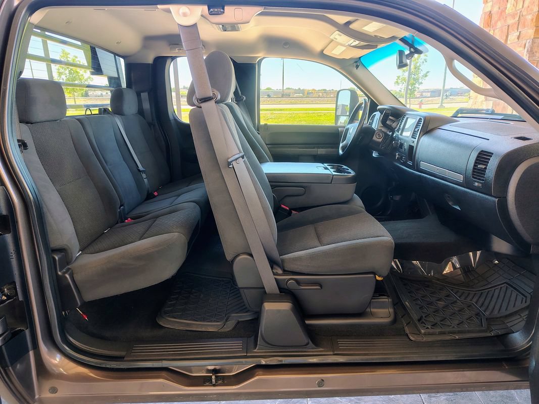 Used 2007 GMC Sierra 2500 4x4 Extended Cab image 22