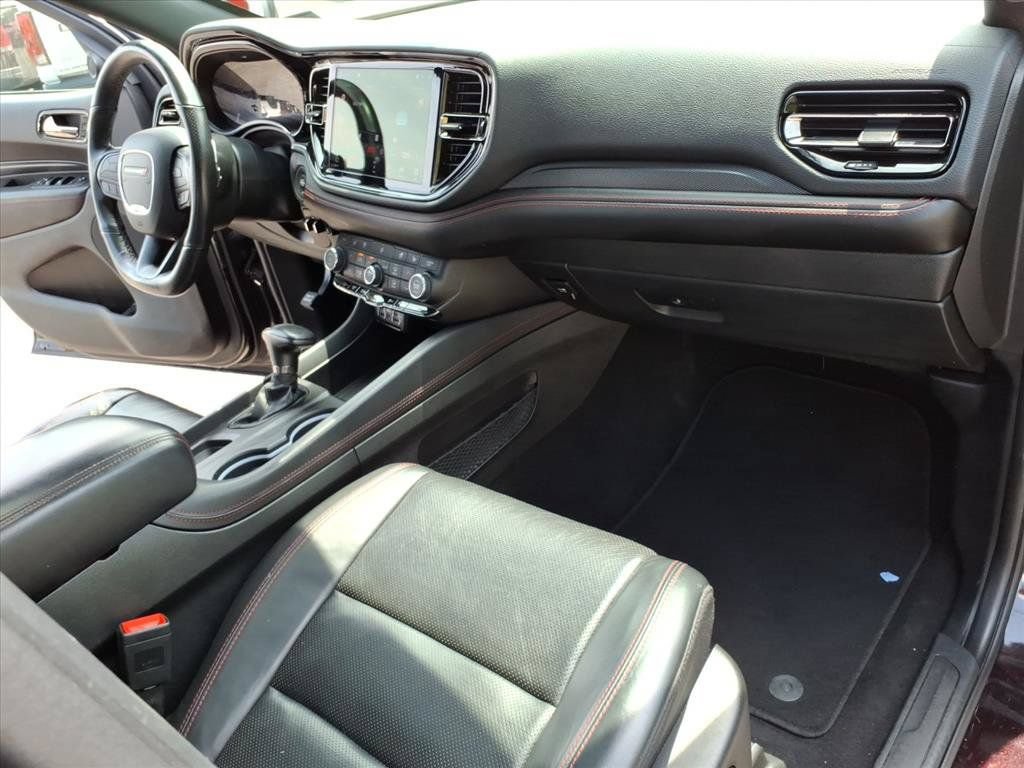 Used 2024 Dodge Durango GT AWD/4WD image 15