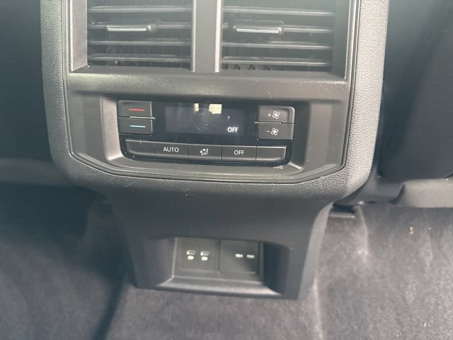 Used 2022 Volkswagen Atlas SE AWD/4WD image 11