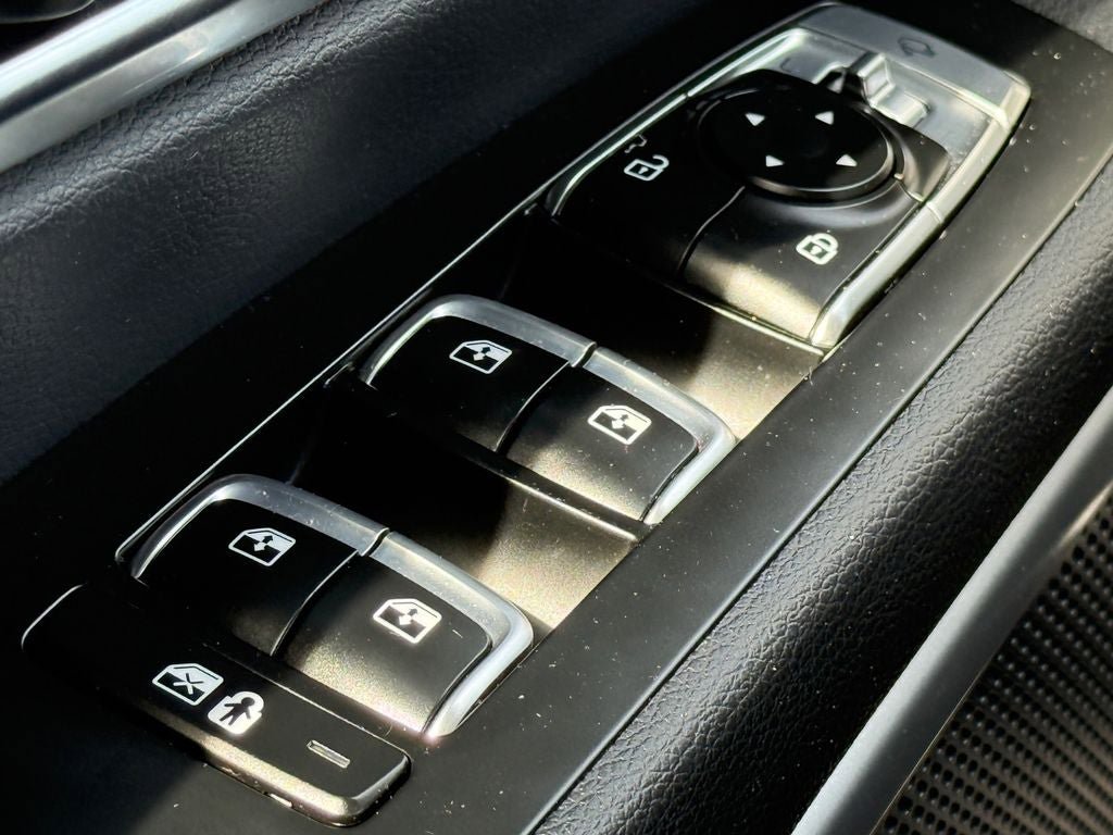 Used 2022 Kia Telluride EX w/ EX Premium Package FWD image 17