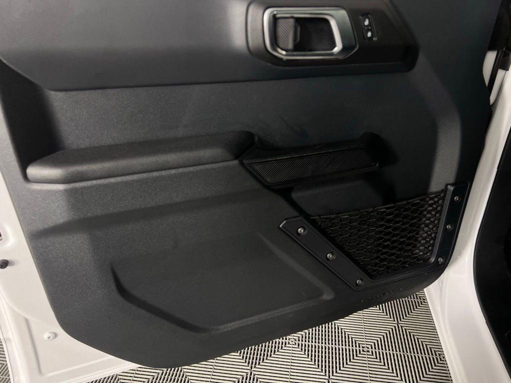 Used 2025 Ford Bronco Big Bend image 26