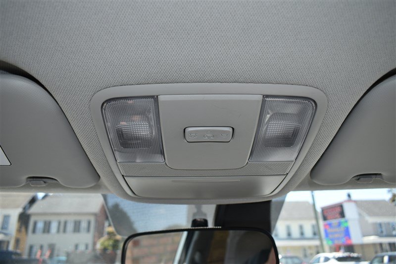 Used 2025 Kia Soul LX w/ LX Technology Package FWD image 20
