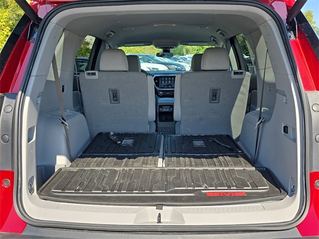 Used 2023 GMC Acadia SLE w/ Driver Convenience Package image 29